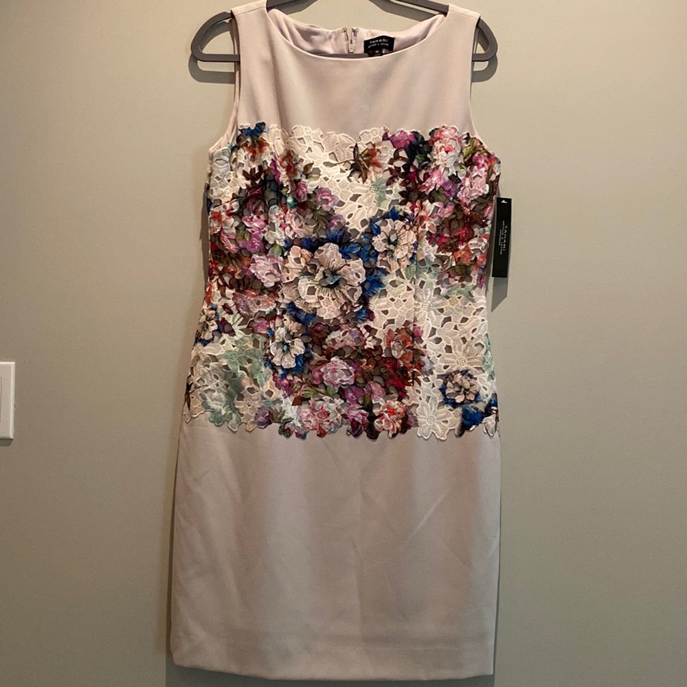 Tahari NWT! Sleeveless Dress Floral Embroidery Woman’s Size 10